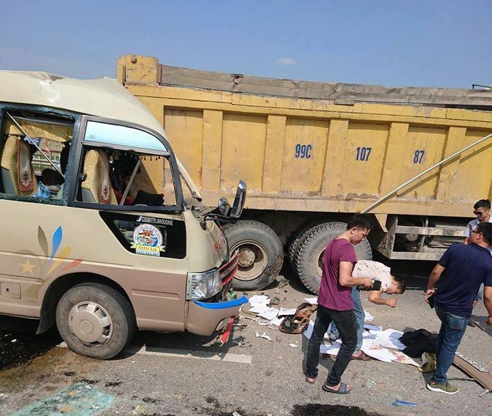 Hiện trường vụ tai nạn. Ảnh: Otofun