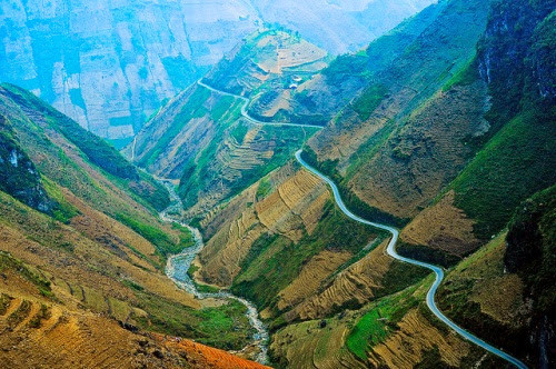 Cung đường Mã Pì Lèng. Ảnh internet