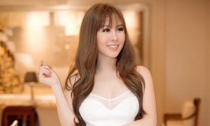 Hoa hậu Thu Hoài nói gì khi bị dân mạng phản ứng chuyện xế hộp bị cẩu? 