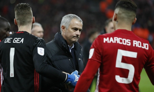 Mourinho đang giành được sự ủng hộ của các cầu thủ Man Utd. Ảnh: Reuters.