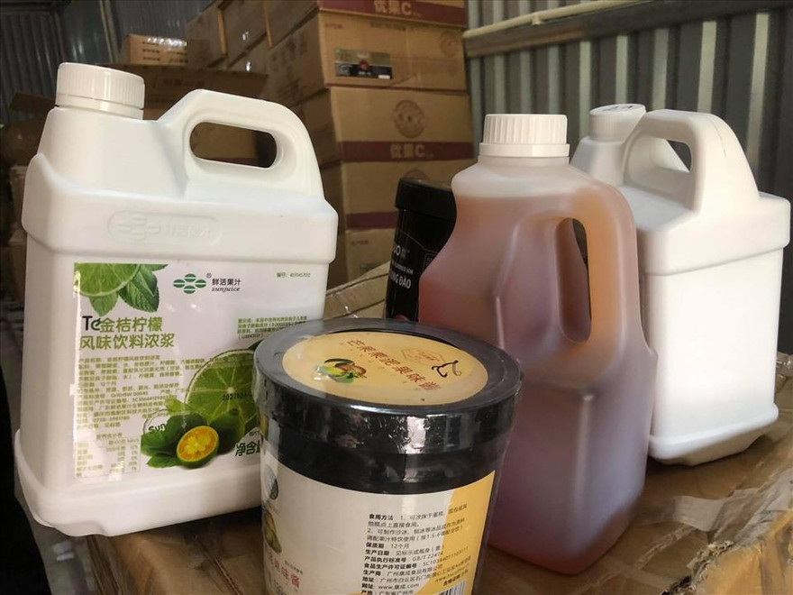 Một trong số những nguyên liệu bị thu giữ. Ảnh Cường Ngô