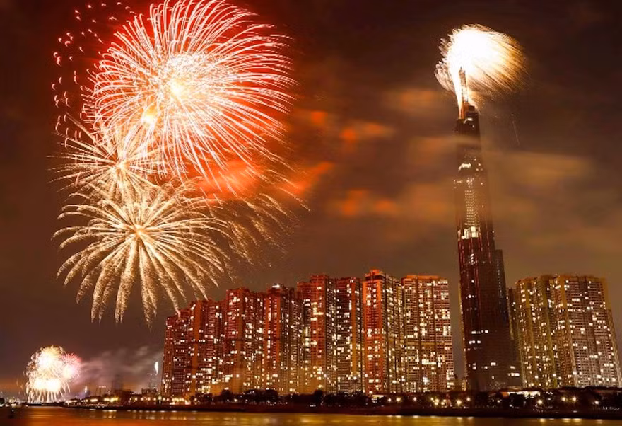 Những nơi lý tưởng để ngắm pháo hoa tối 30/4 ở Sài Gòn