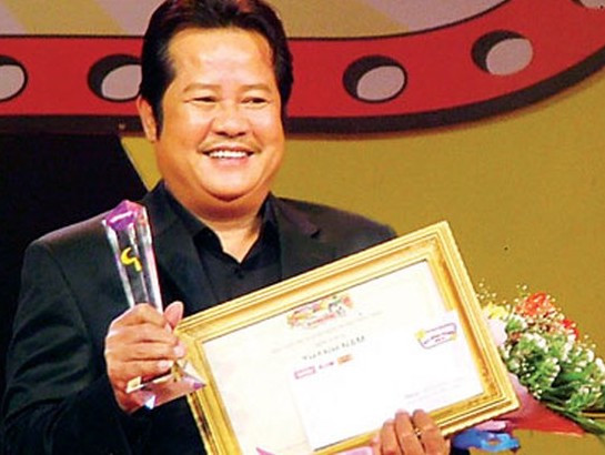 Ông 'Hai lúa' Thanh Nam đi làm lại cải lương