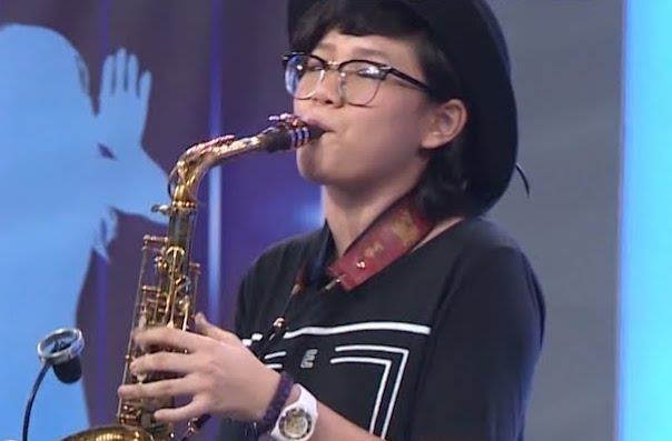 Con gái Trần Mạnh Tuấn chơi 'Còn tuổi nào cho em' nhân sinh nhật Trịnh Công Sơn 