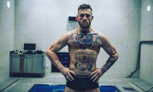 McGregor dường như vẫn chật vật làm quen với quyền anh.