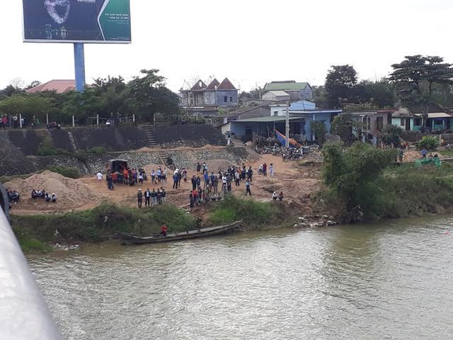 Khu vực tìm thấy thi thể thầy Hóa trên sông Thạch Hãn. Ảnh do cơ quan công an cung cấp