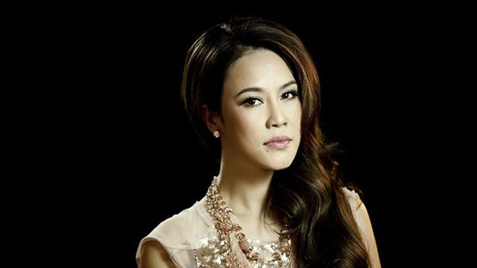 Thu Phương trở về: Bay cao rồi ngã đau