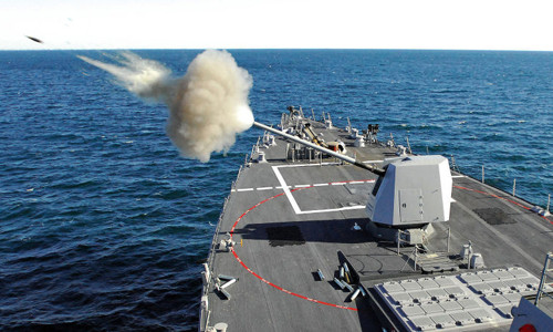 Pháo hạm 127 mm trên tàu chiến Mỹ. Ảnh: USNI.