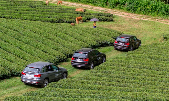 BMW nhẹ nhàng chinh phục Tây Bắc
