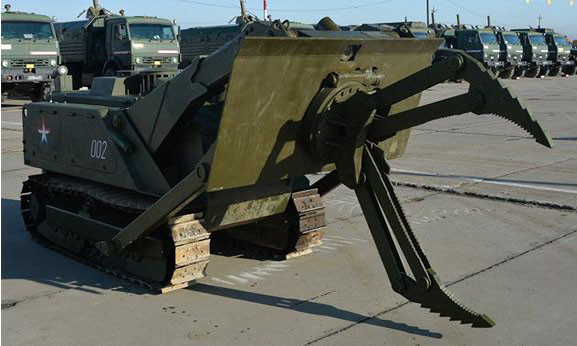 Robot dò mìn Uran-6 của Nga.