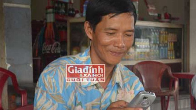 Anh Võ Như Hiền 20 năm qua gắn bó với “nghề” nhặt xác người tai nạn.