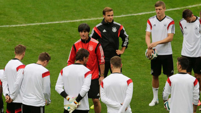 Thầy trò tuyển Đức ra sức chê bai lối chơi Brazil