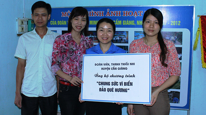 Chiến dịch vì biển đảo quê hương: Huyện đoàn Cẩm Giàng ủng hộ 20 triệu đồng
