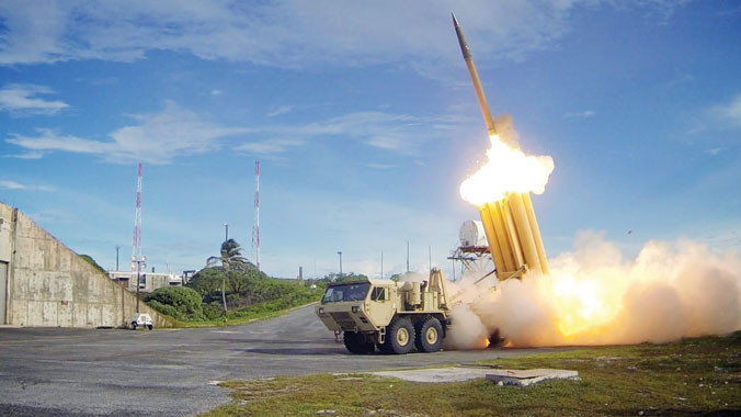 Hệ thống phòng thủ tên lửa THAAD của Mỹ. Ảnh: Global Military Review