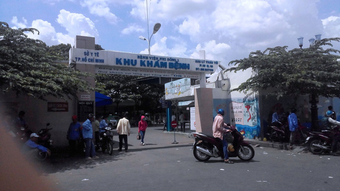 Bệnh viện Nhi Đồng 1 nơi các nghi can bị phát hiện sử dụng vé khám chữa bệnh giả. Ảnh Việt Văn