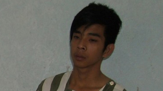 Dùng búa giết bạn gái, cướp tài sản