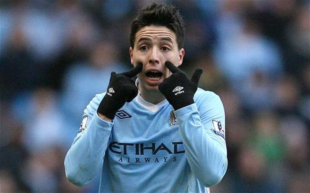 Nasri tức giận vì bị ghẻ lạnh ở Man City.