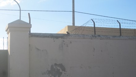 40 học viên phá tường rào trung tâm cai nghiện bỏ trốn 