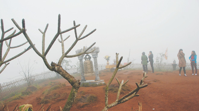 Đỉnh thiêng Ngàn Nưa. Ảnh: Xuân Ba