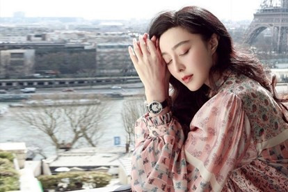 Showbiz 1/9: Phạm Băng Băng lên tiếng về tin đồn bí mật sinh con