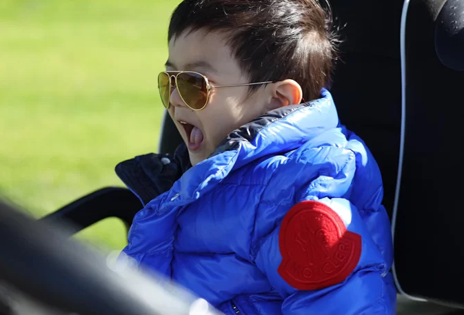 Con trai 2 tuổi của Đan Trường kiếm hơn 20 triệu một tháng gây ‘choáng’