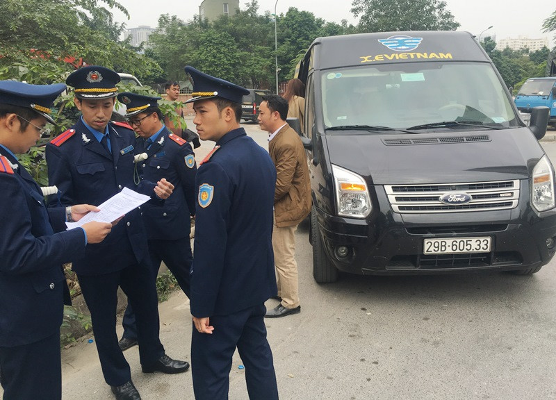 TTGT sẽ lập 53 chốt đảm bảo giao thông dịp cuối năm. Ảnh: T.Đảng