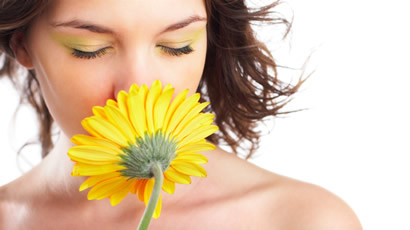  Nhìn khí hư chẩn bệnh cho 'cô bé'