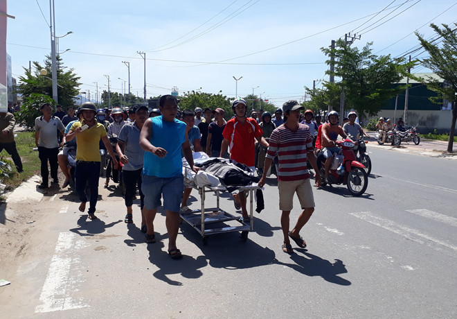 Kiểm điểm hàng loạt cán bộ để nghi phạm treo cổ trong phòng hỏi cung