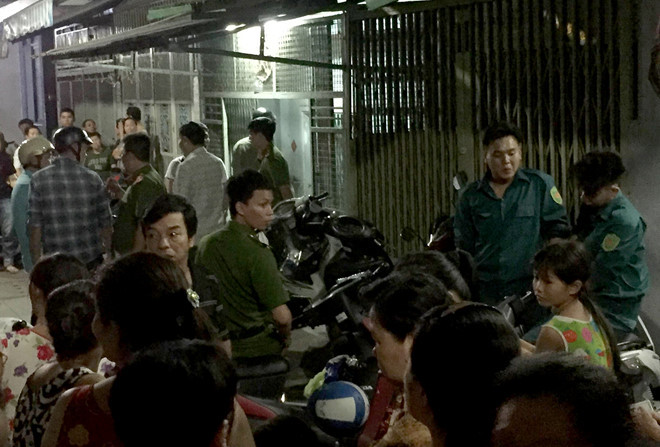 Công an đang khám nghiệm hiện trường