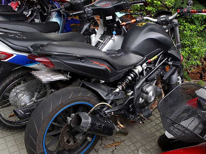 CSGT truy bắt môtô khủng vi phạm là bất khả thi