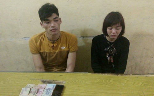 Thuyền và Trang tại cơ quan điều tra