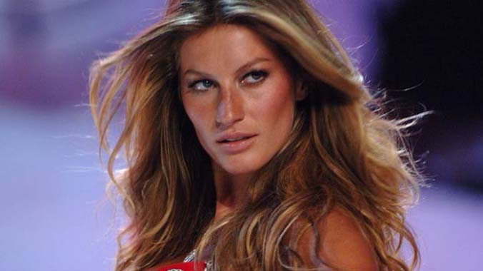 Thu nhập của Gisele bỏ xa các người đẹp khác trong top 10 và bằng thù lao của 7 mỹ nhân cộng lại.