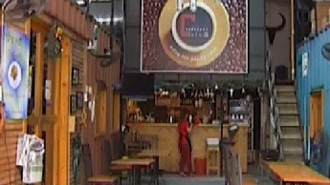 “Cà phê container” hút hồn giới trẻ Sài Gòn