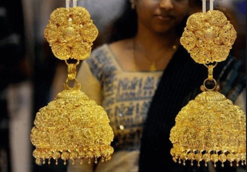 Giá vàng có thể tiếp tục tăng vì rủi ro địa - chính trị