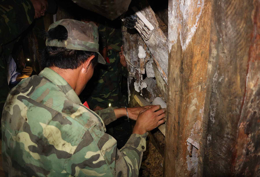  Cài đặt khối nổ