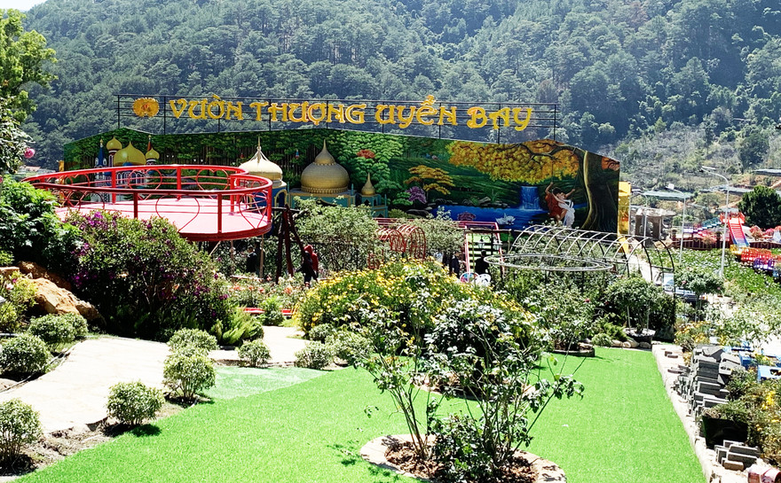 Vườn thượng uyển bay