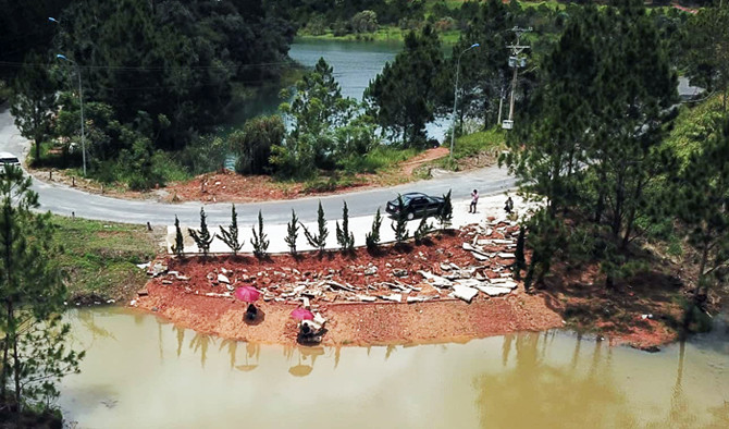 Công trình vi phạm vừa tháo dỡ