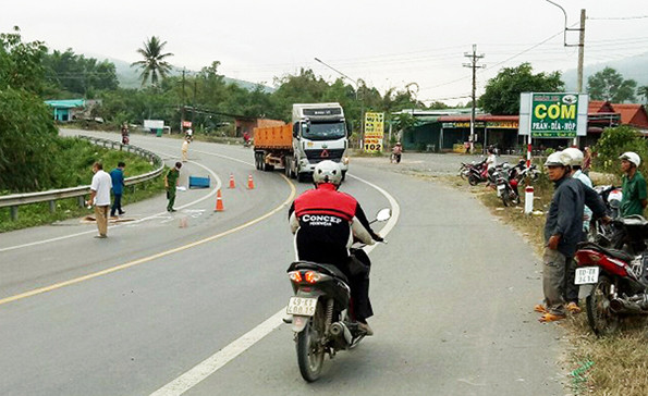 tai ạn xảy xa tại khúc cua bà Liên trên Quốc lộ 20