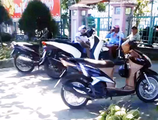 Nhóm thanh niên bám theo hành hung, đe dọa phóng viên