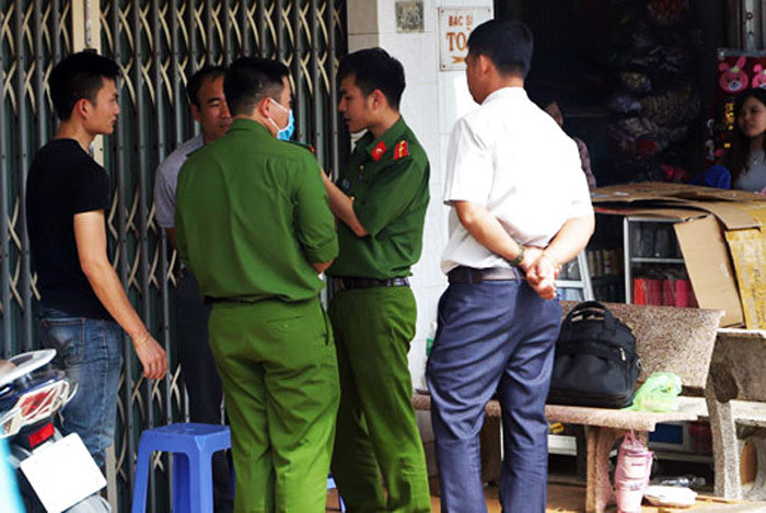 Khăm nghiệm hiện trường thu thập chứng cứ vụ án mạng