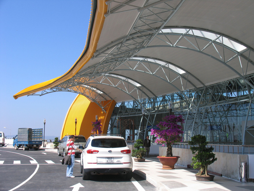 Nhà ga Cảng hàng không Liên Khương 