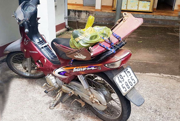 chiếc xe máy tang vật