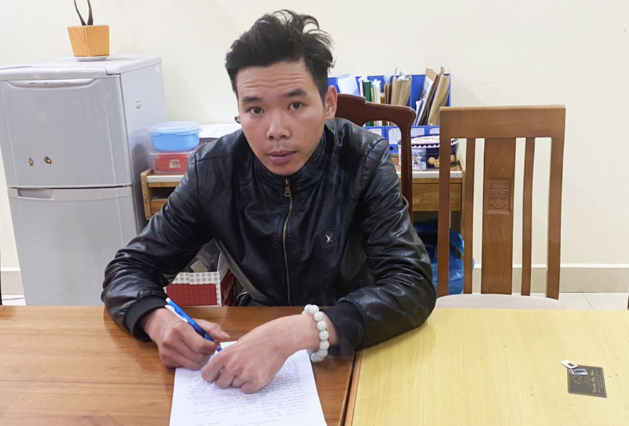 Huỳnh Ngọc Phúc tại cơ quan điều tra.