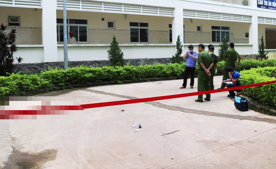 Cơ quan chức năng khám nghiệm hiện trường