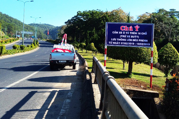 cấm ô tô 16 chỗ lên đèo Prenn
