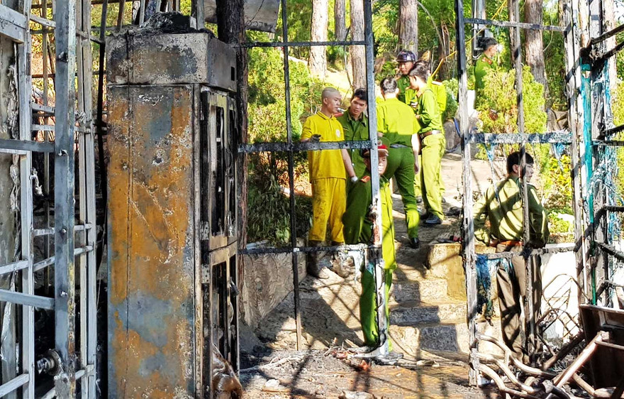 Khám nghiệm hiện trường làm rõ nguyên nhân vụ cháy