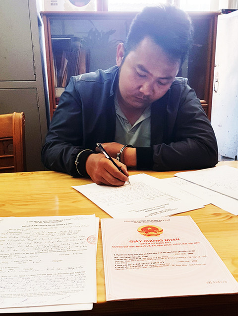  Đoàn Thanh Hoài tại cơ quan điều tra