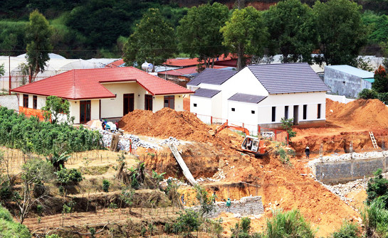 các công trình không phép đua nhau "moc"