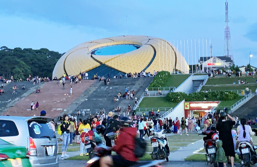 Đà Lạt tấp nập du khách, chưa có ca mắc COVID-19