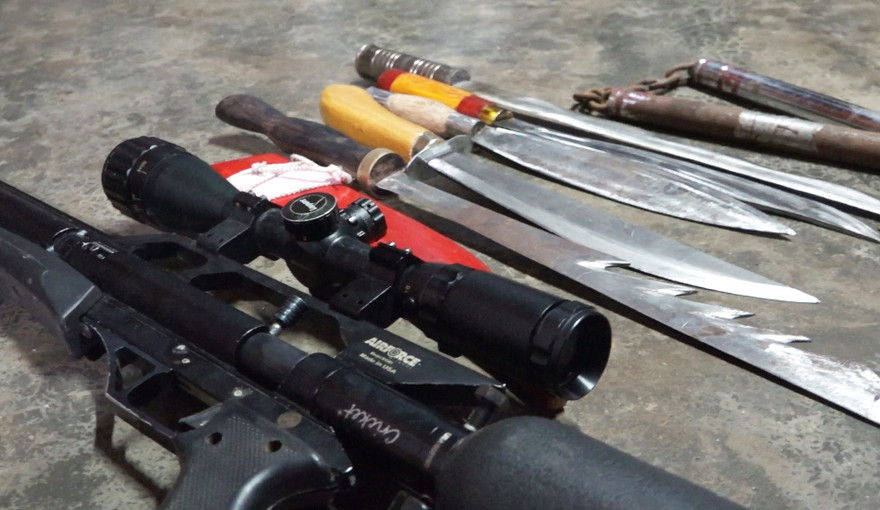 Nhiều vũ khí, hung khí phát hiện tại phòng ngủ của T.V.T.